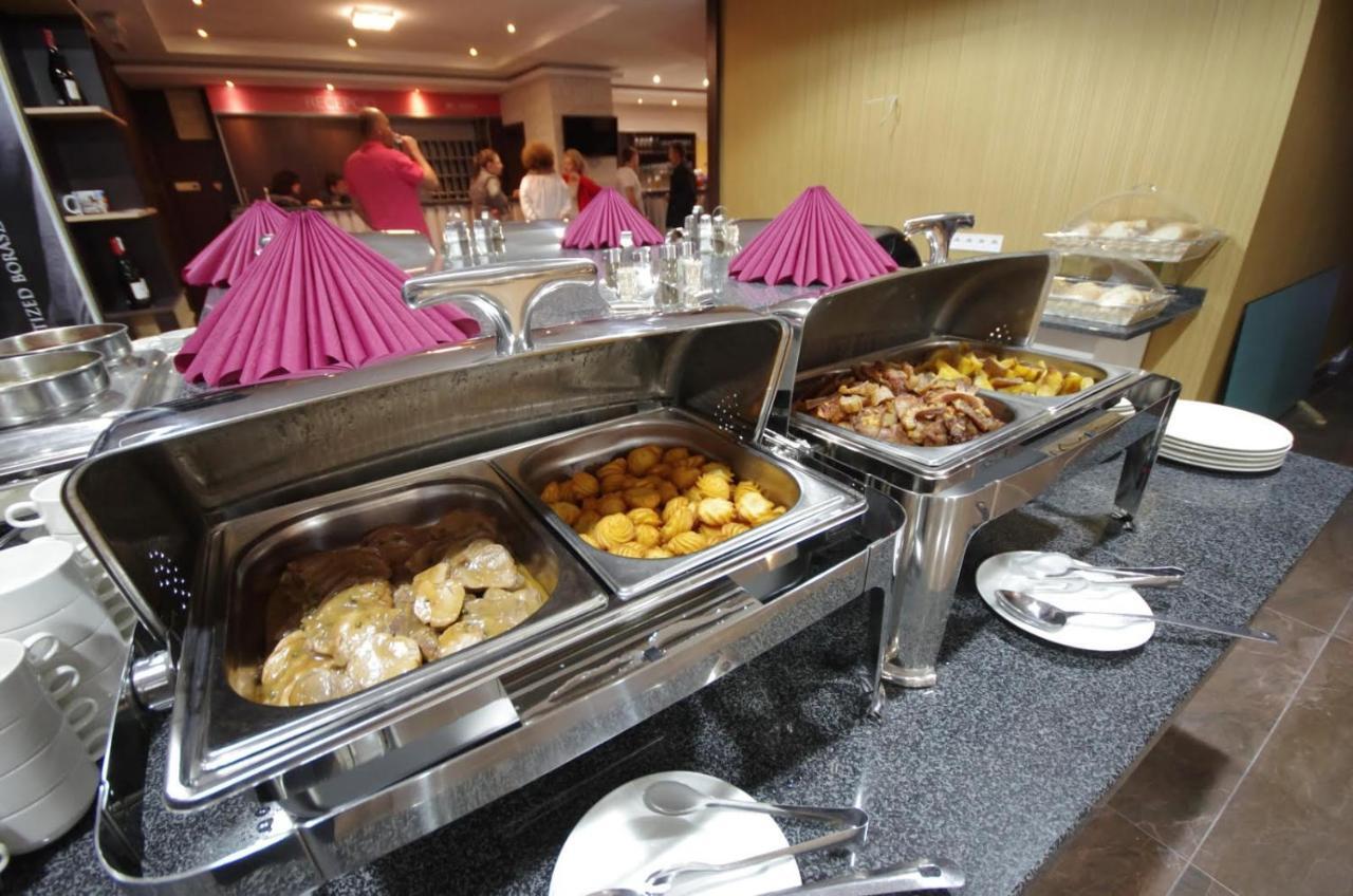 Gyula Panzio Hotel Luaran gambar