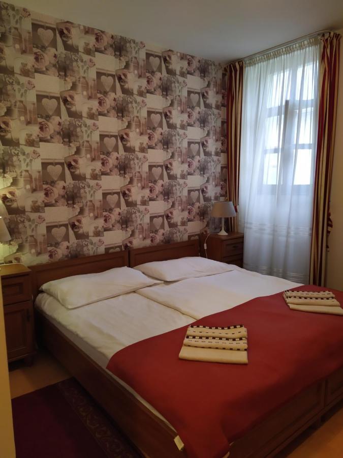 Gyula Panzio Hotel Luaran gambar
